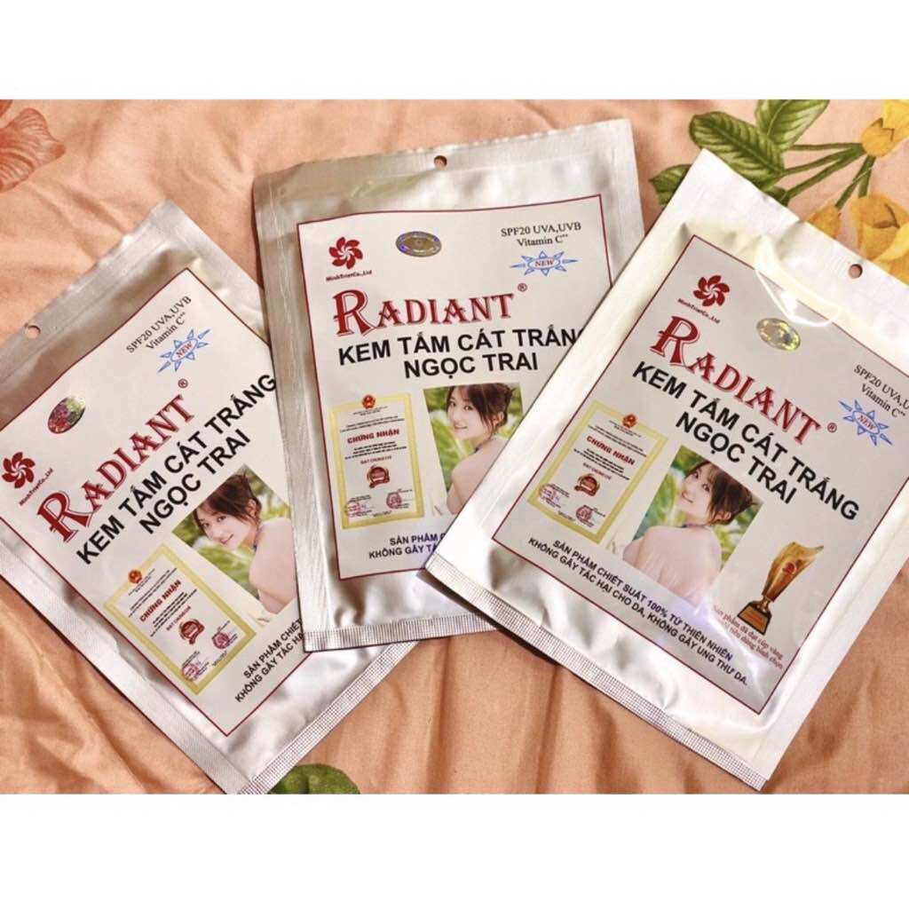 Kem tắm cát trắng ngọc trai radiant