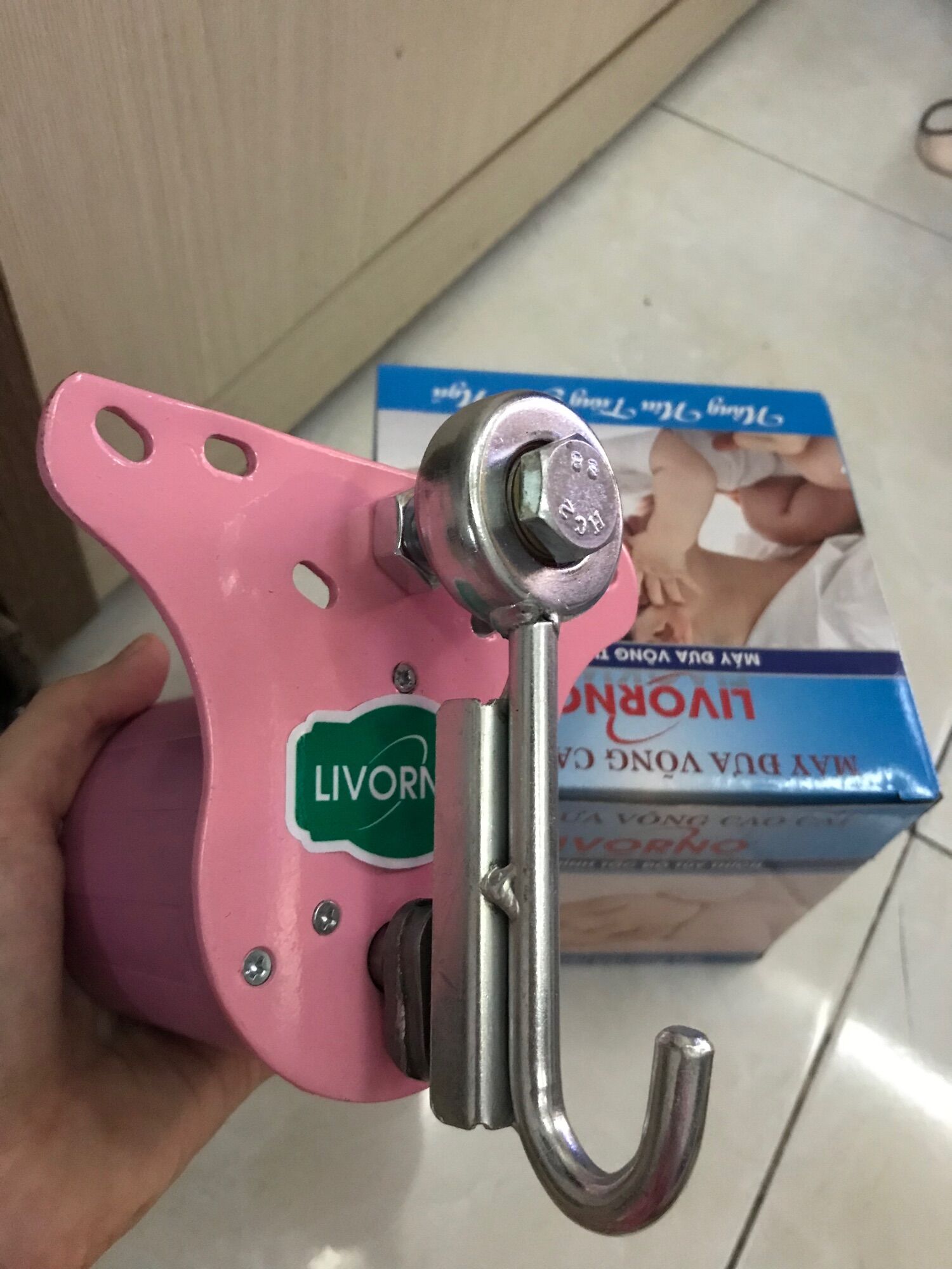 Máy đưa võng tự động Livorno không có bộ nguồn
