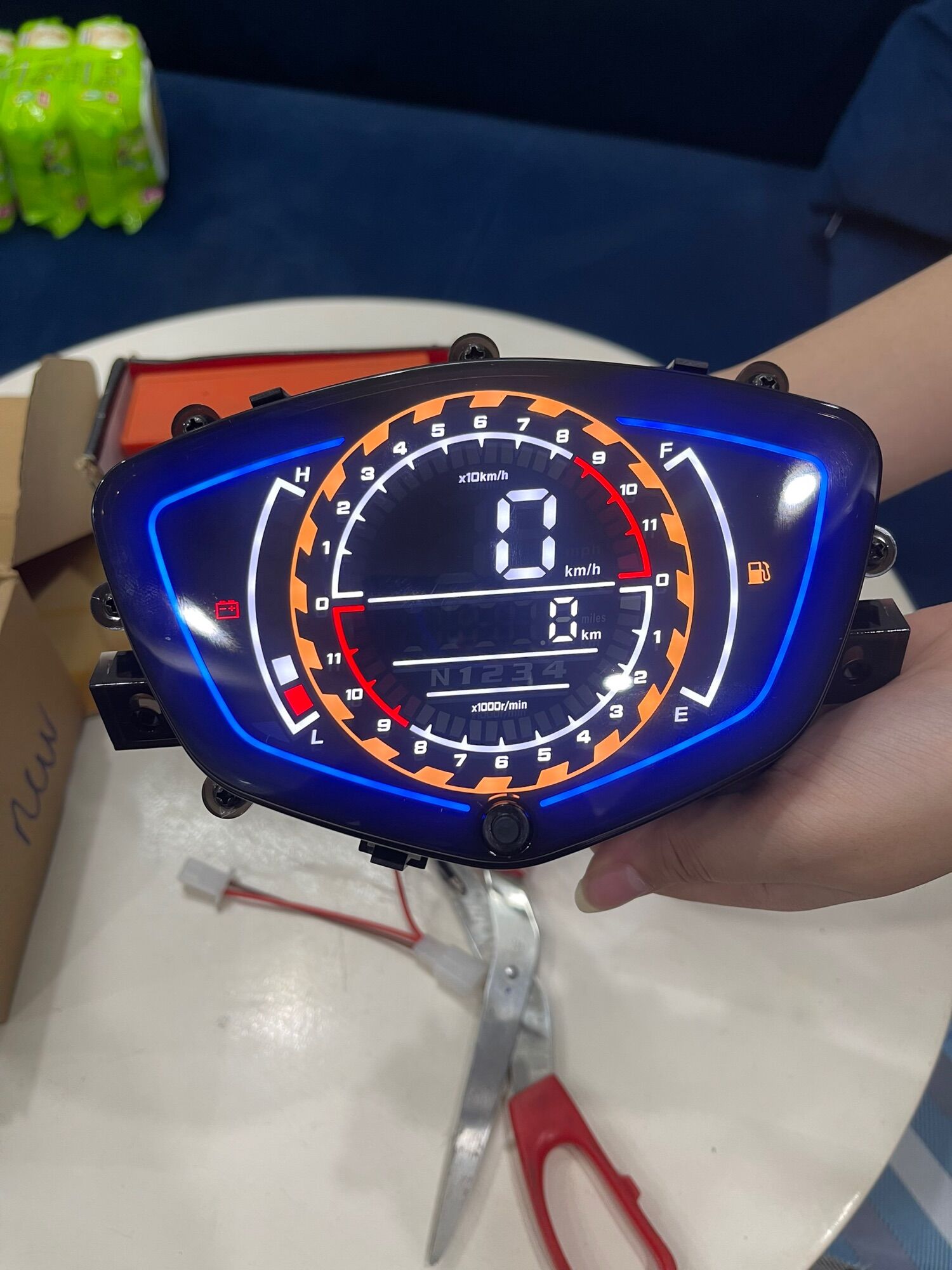 Đồng hồ điện tử LCD Sirus Uma