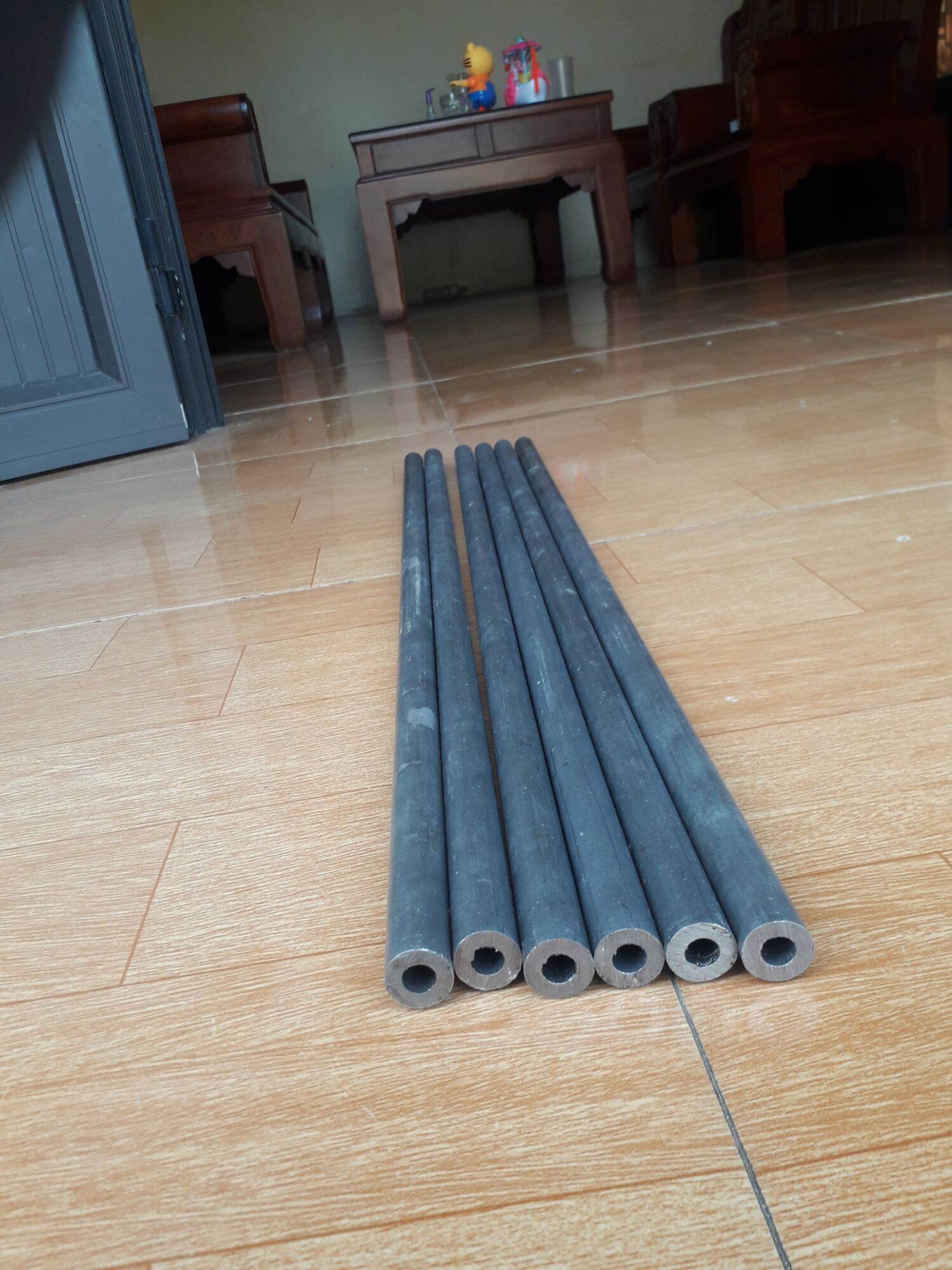 ống thép f16 /lỗ 9.05