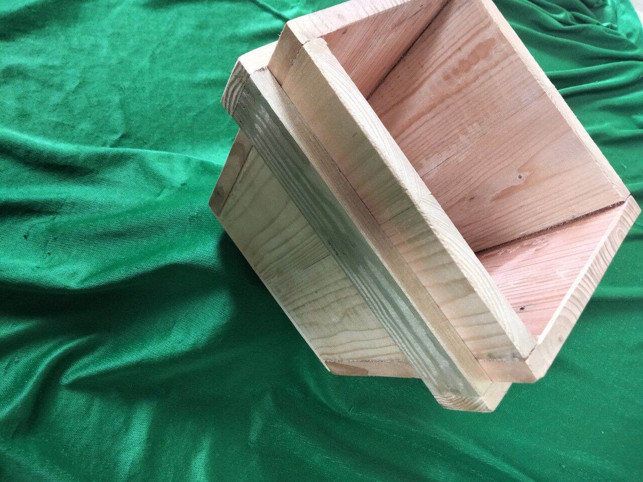 chậu gỗ chữ nhật 20*15cm