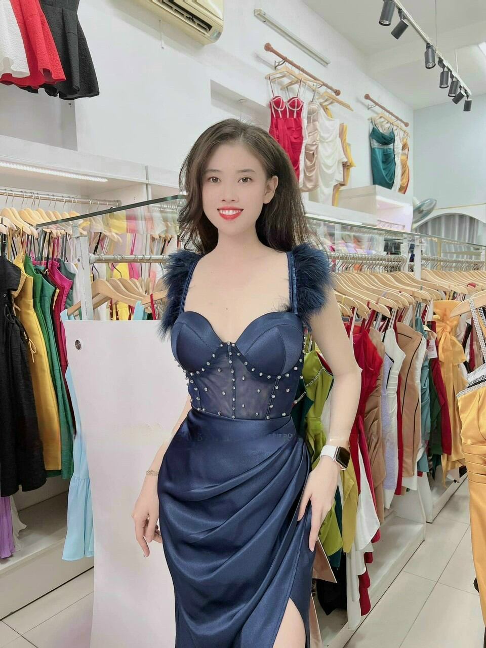 ĐẦM BODY PHỐI LÔNG
