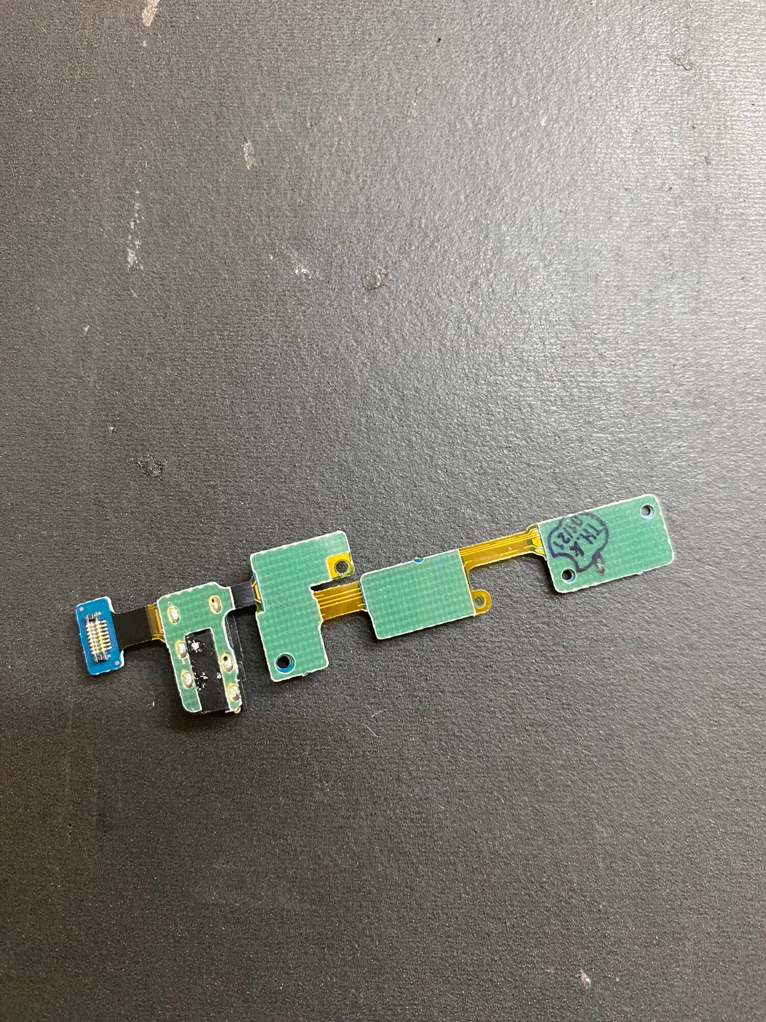Dây nút home mic Samsung J5 prime