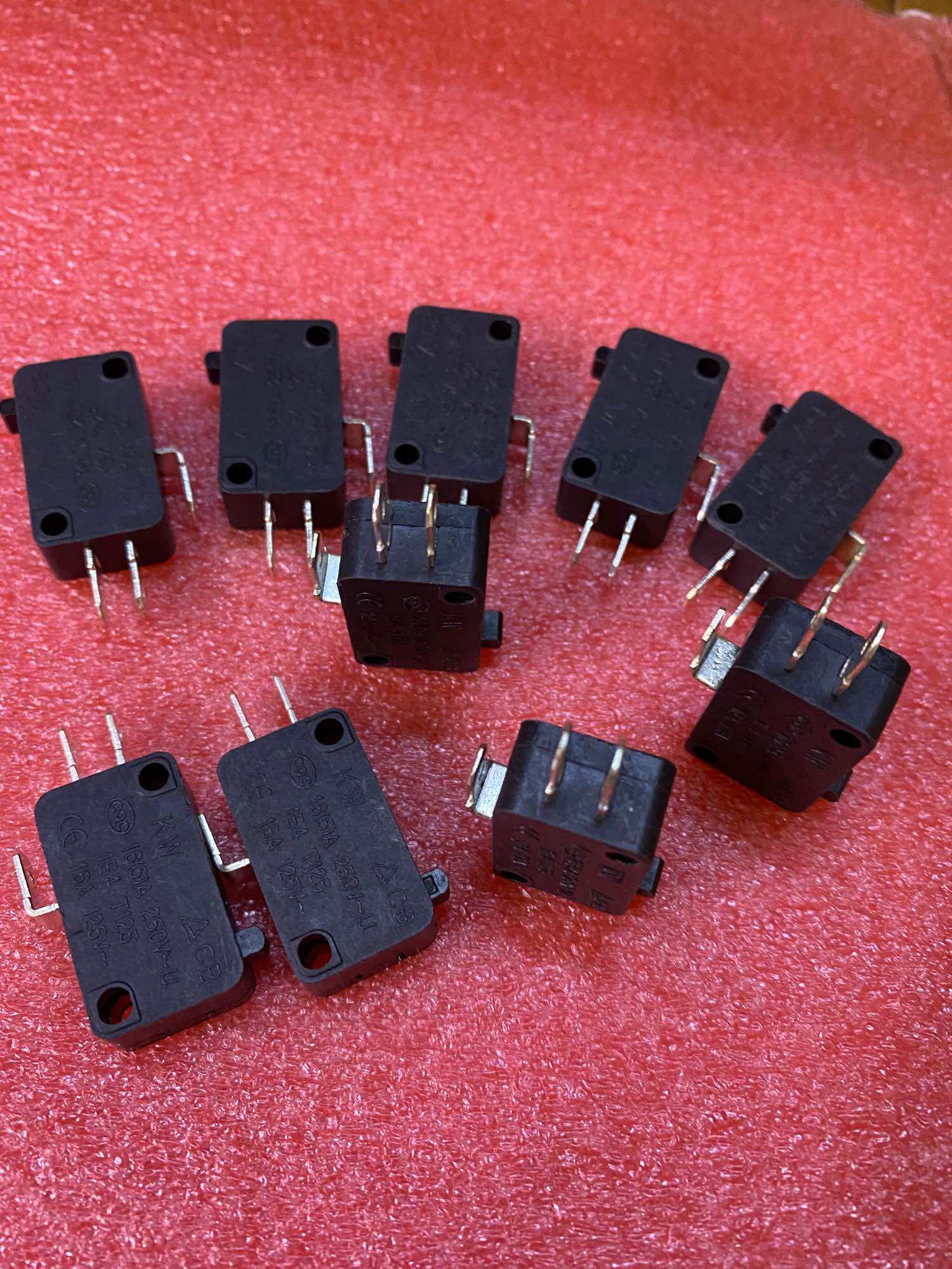 Công tắc nồi cơm jin 15 A (10 chiếc)