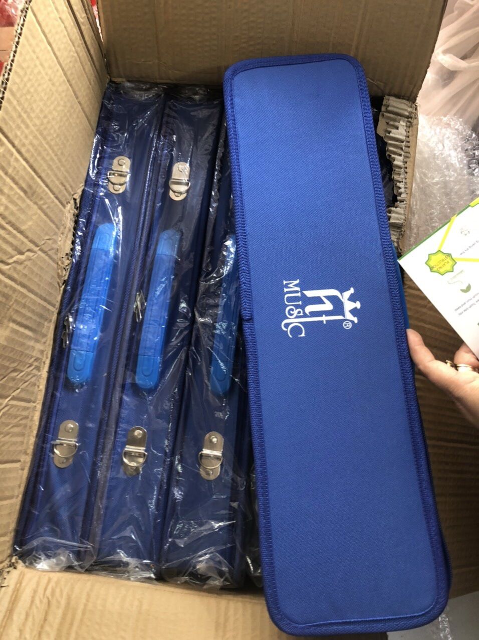 Kèn Melodica 37 phím hộp cứng