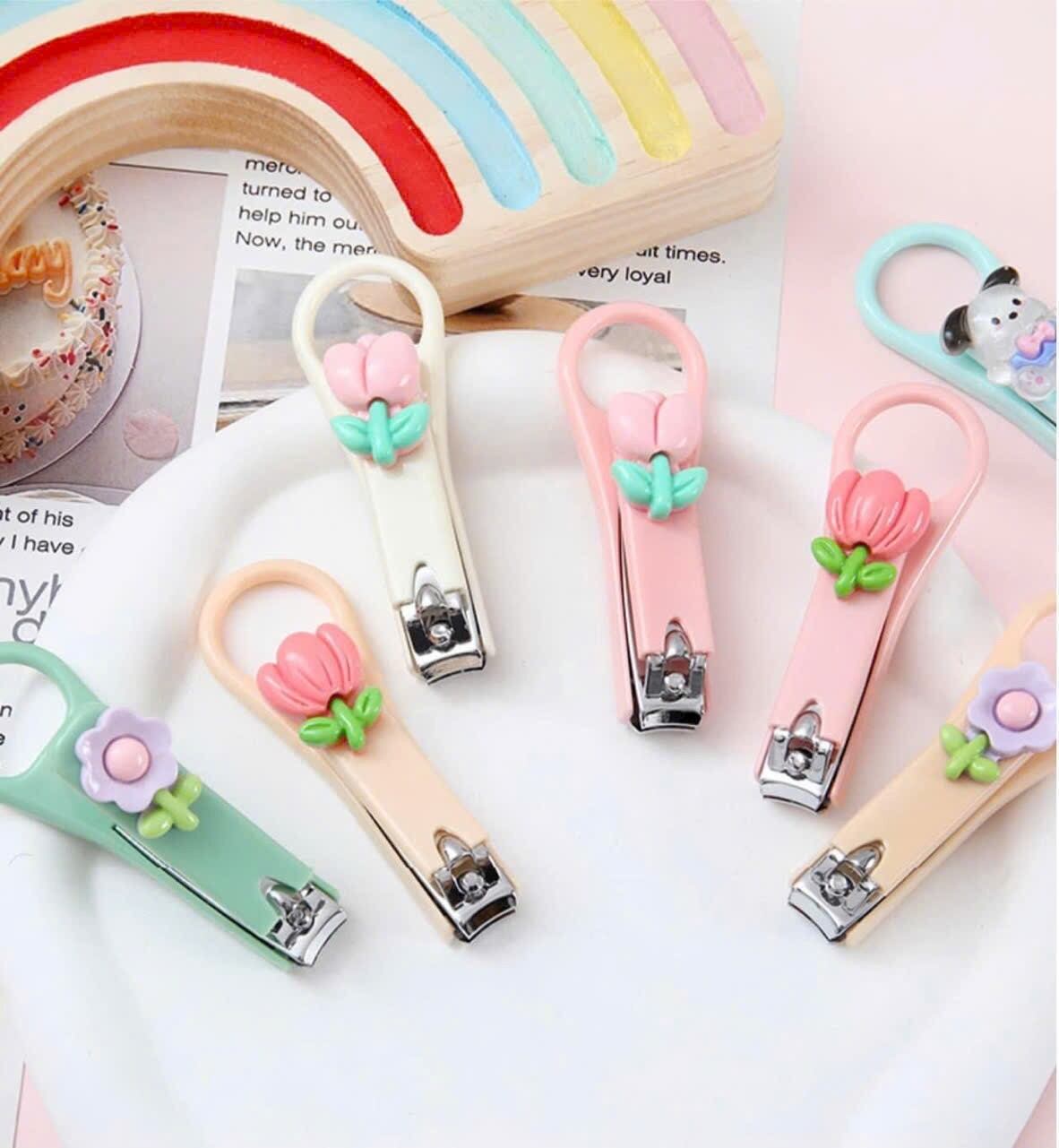 Set 2 bấm móng tay nhiều màu