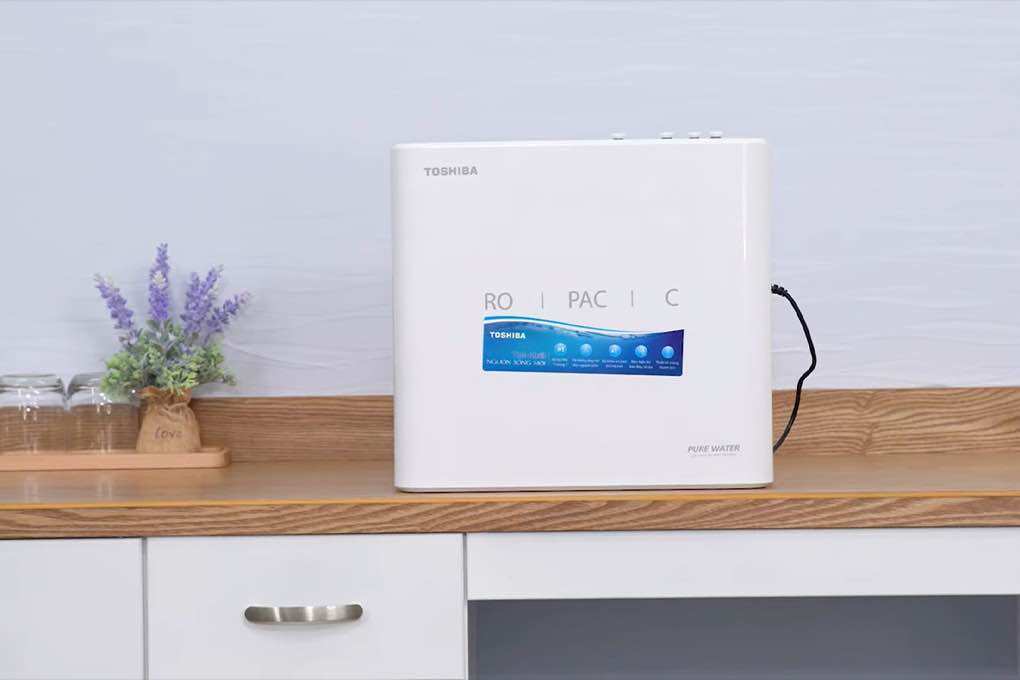 Máy lọc nước RO Toshiba TWP-N1686UV(W1) 3 lõi