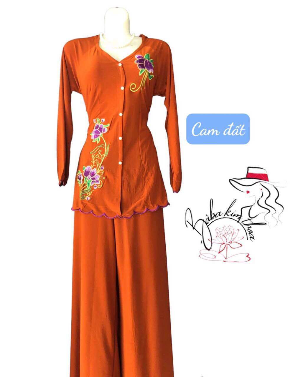 Bộ bà ba nữ màu thêu hoa (từ 40-77kg mặc vừa)