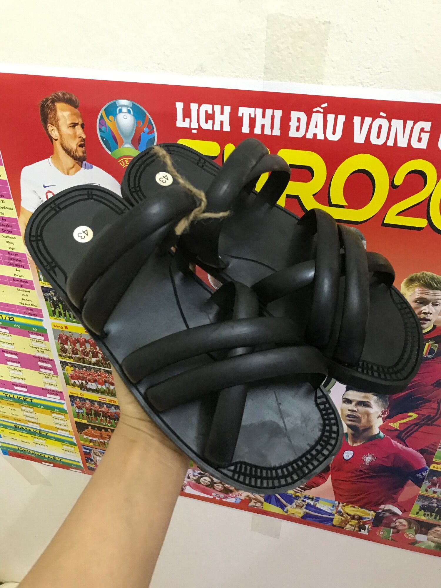 Dép cao su bác hồ,dép lốp.râu 5 quai thiết kế mặt khứa trống trơn