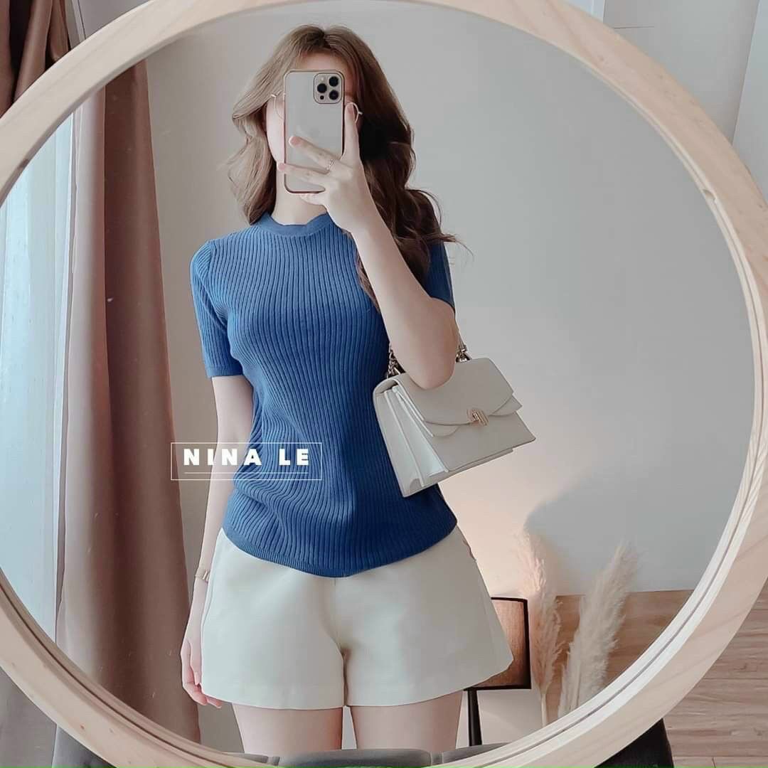 Áo Thun Gân Cổ Tròn Ôm Body Trơn