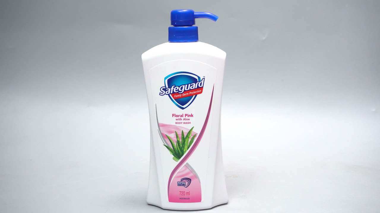 Sữa tắm safeguard nha đam 720ml