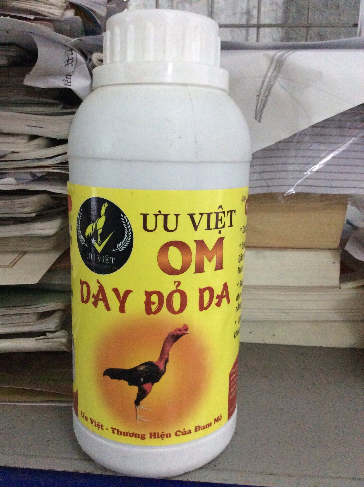Om dày đỏ da ưu Việt+bịt mỏ gà chọi gà nòi gà tre gà đá gà đòn