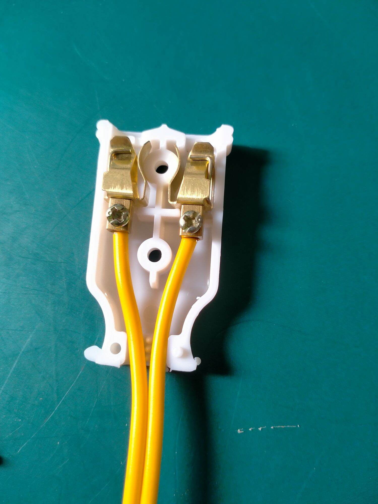 [HCM]Phích nối âm - Phích cắm cái cao cấp Tasaki