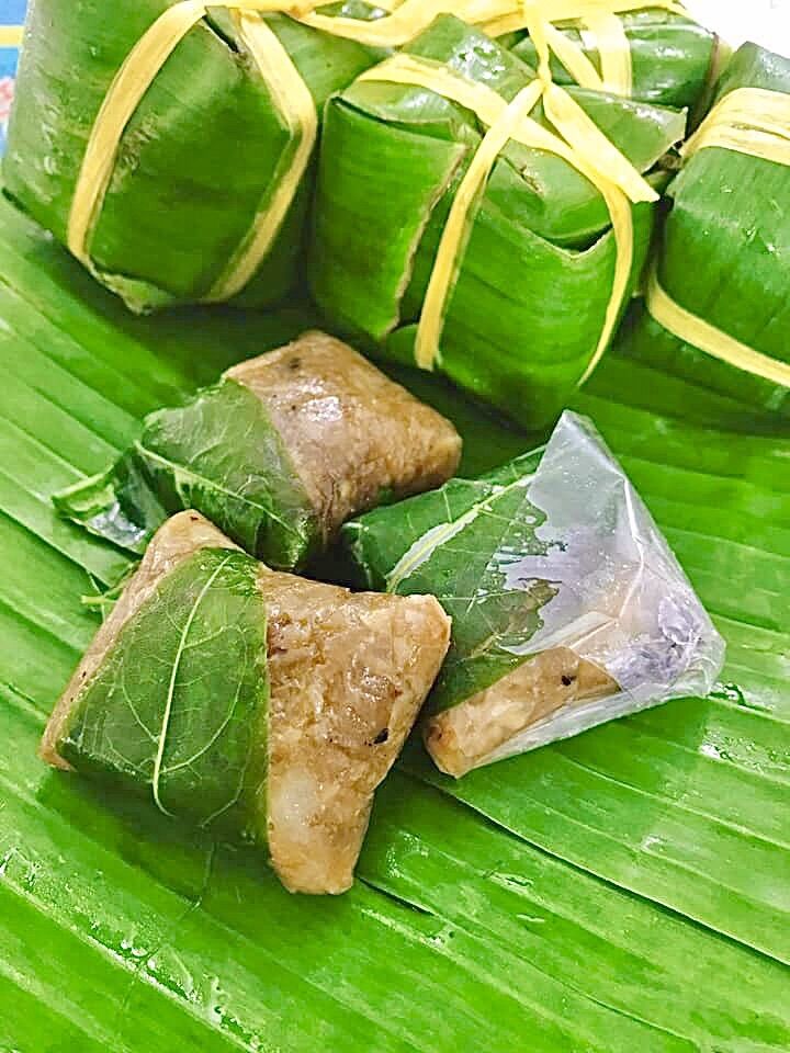 Bì lai vung gói lá chuối - 1 chục 10 chiếc