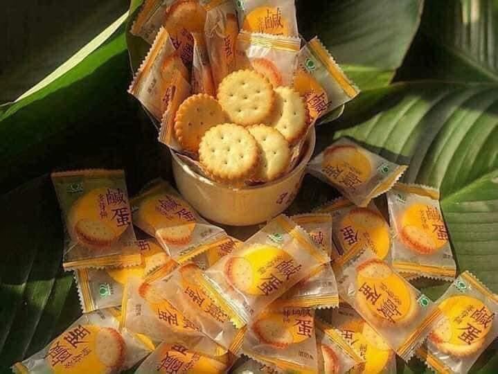 BÁNH QUY TRỨNG MUỐI