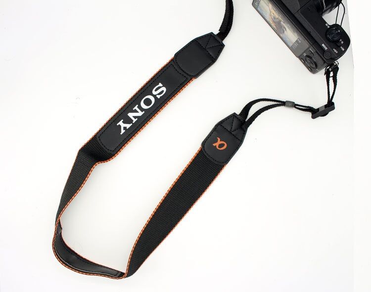 Dây đeo máy ảnh Sony