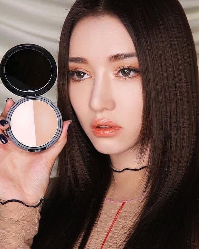 Tạo khối và bắt sáng 3CE Magic Touch Face Maker