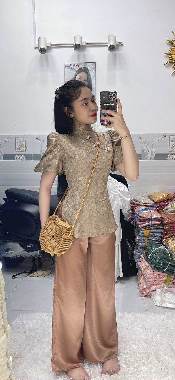 Đồ Lam Đi Chùa - Mẫu gấm tay phồng