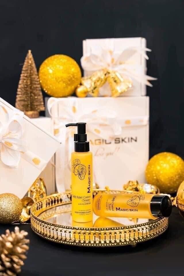 KEM RỬA MẶT NGỪA MỤN MAGIC SKIN