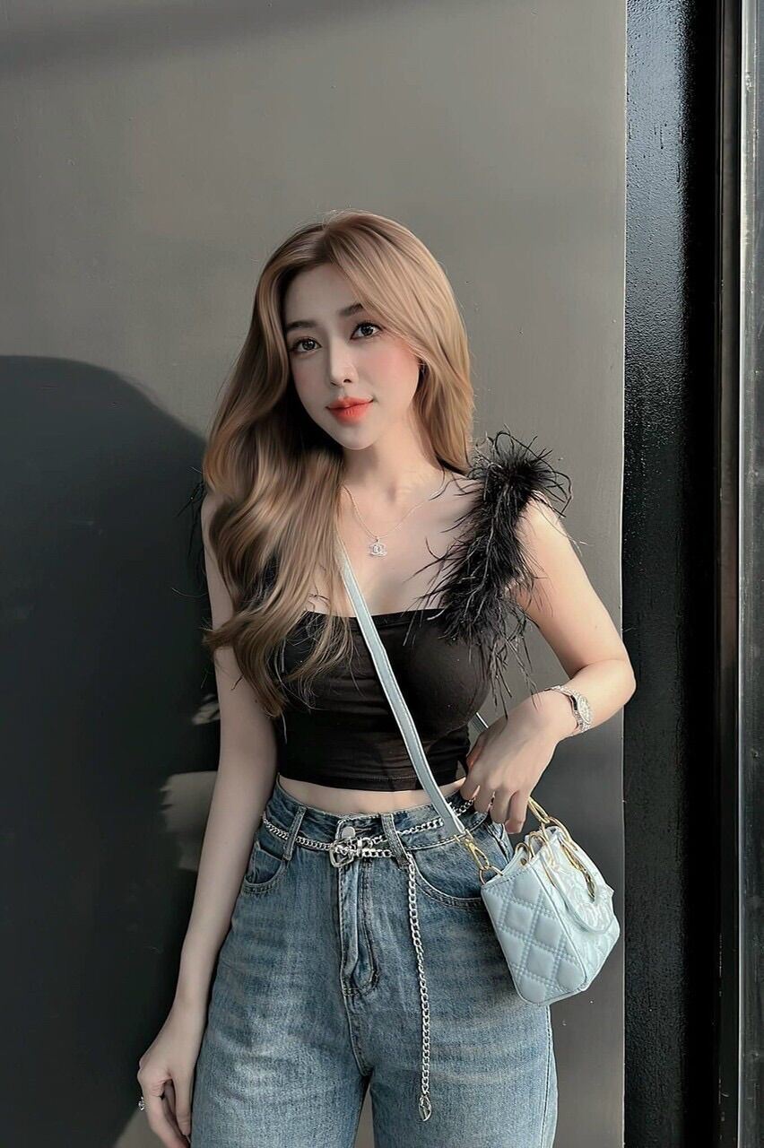 Quần short jean kèm dây nịt