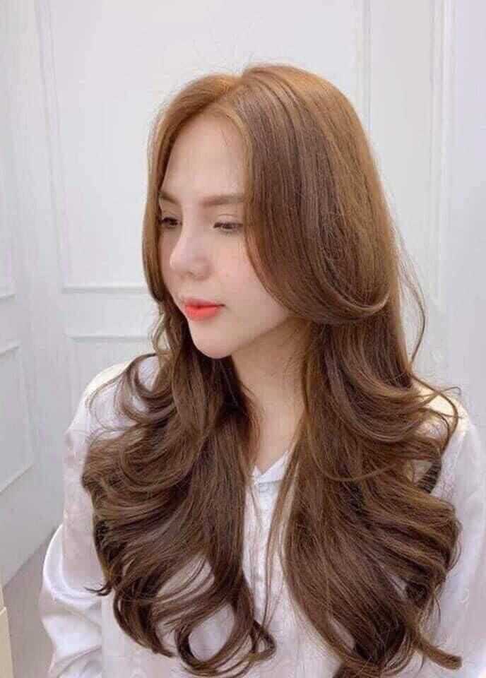 Thuốc Nhuộm Tóc ( Nâu Socola ) Màu Nhuộm Lên Từ Nền Tóc Đen , Giữ Màu 3 Đến 6 Tháng