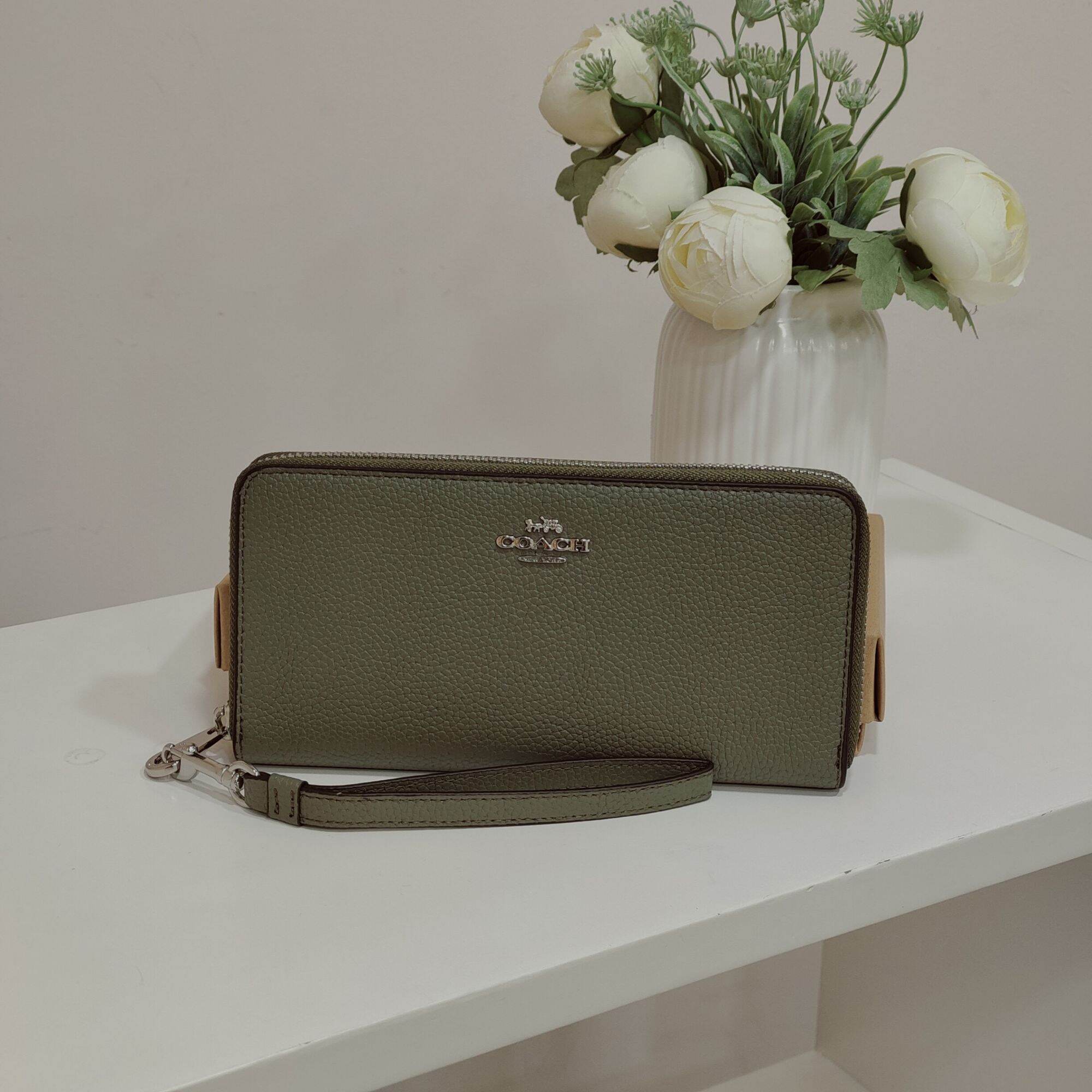 Ví COA*CH - LONG ZIP AROUND WALLET da thật xịn xò