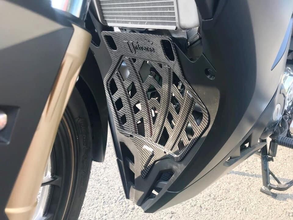 Chắn Bùn Trước Xe Winner X V3 Mới 2022 Carbon hiệu Universe