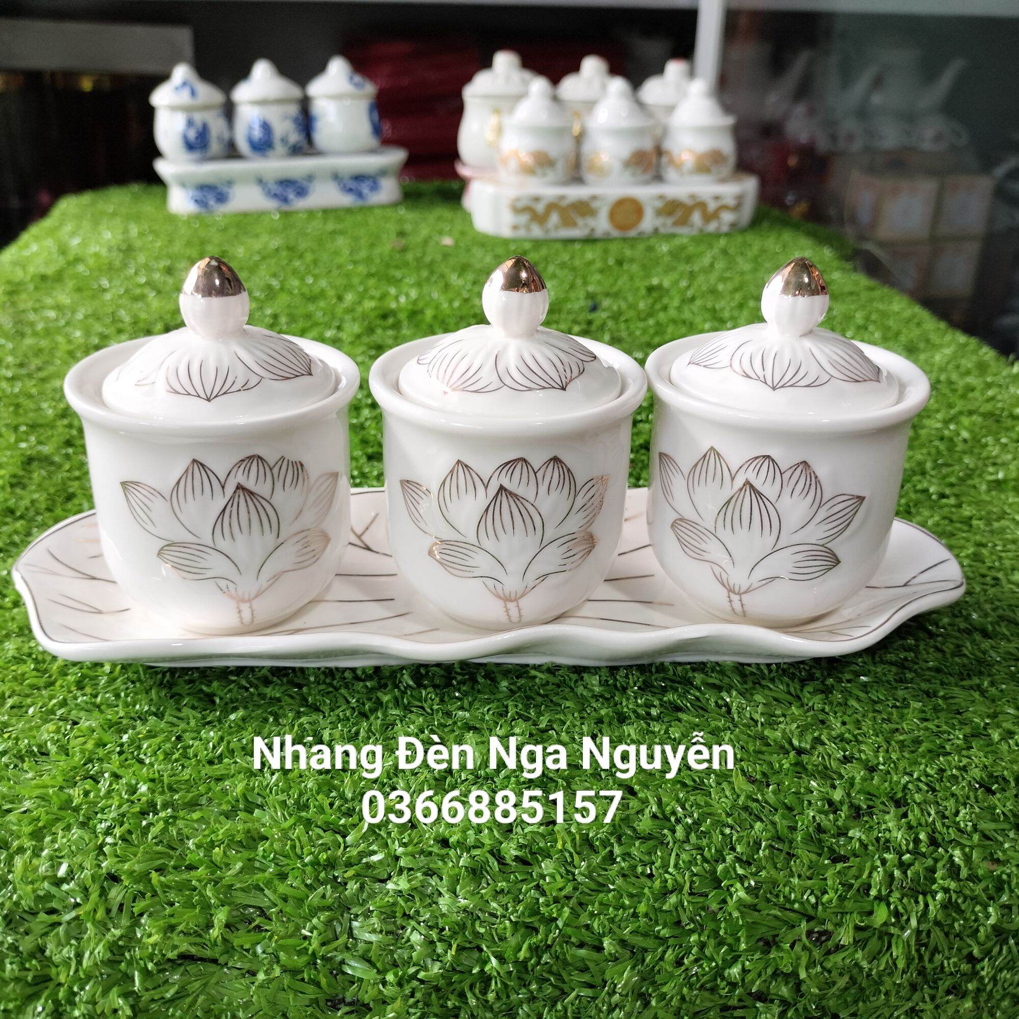 Set of 3 Ceramic Cups with Lids for Worship