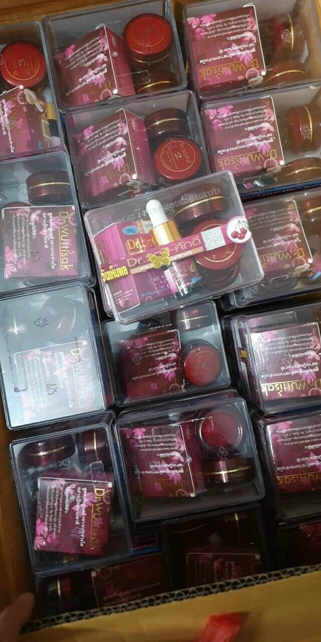 Set kem nám tàn nhang yanhee cherry đỏ Thái lan