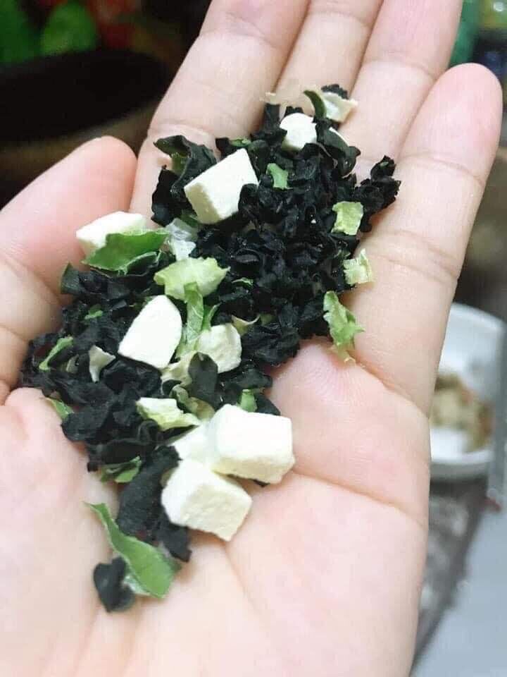 Canh rong biển miso