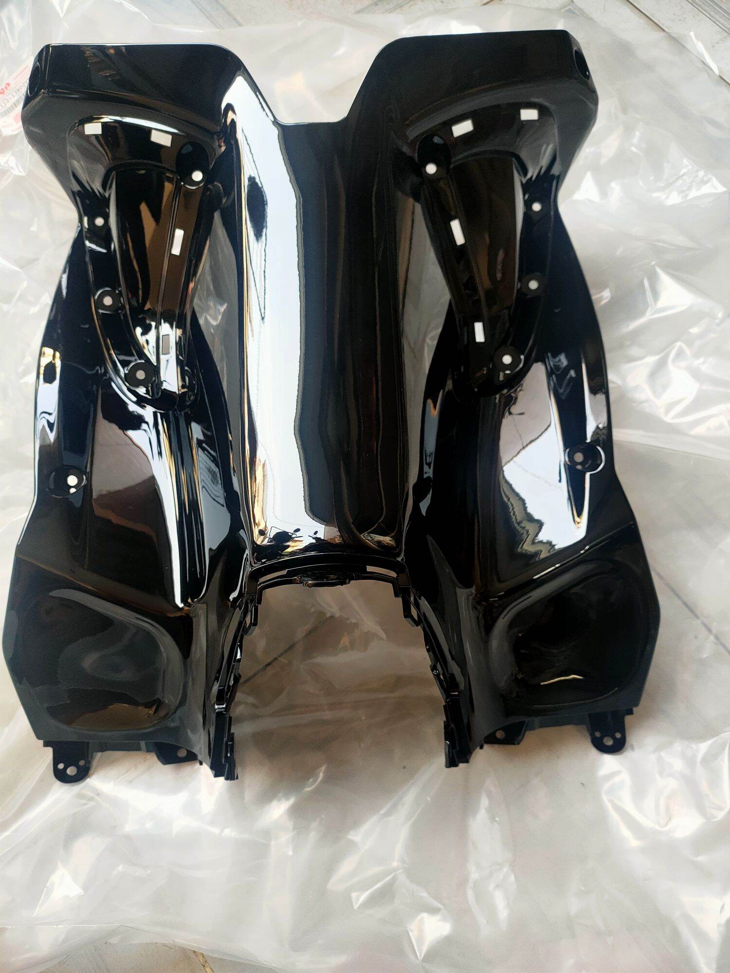 Ốp bửng sau suzuki Hayate 125