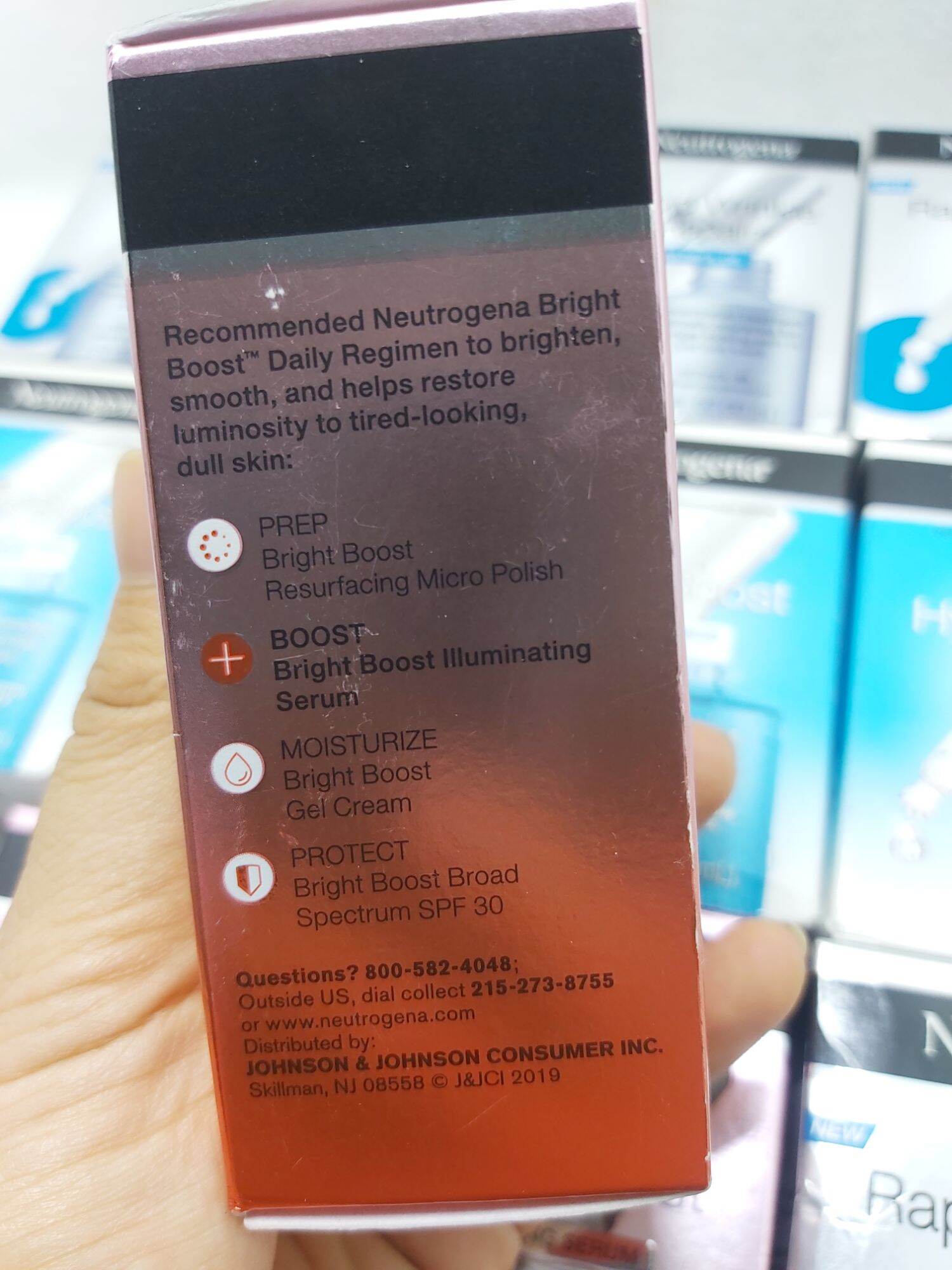[ Hàng Mỹ] Tinh Chất Serum trắng sáng da Neutrogena Bright Boost Illuminating 30ml