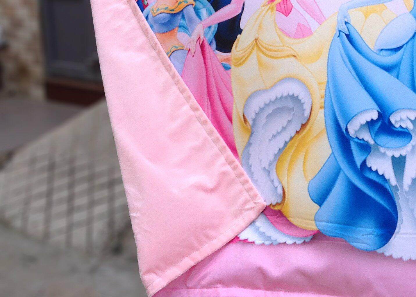 Chăn công chúa Disney cho bé