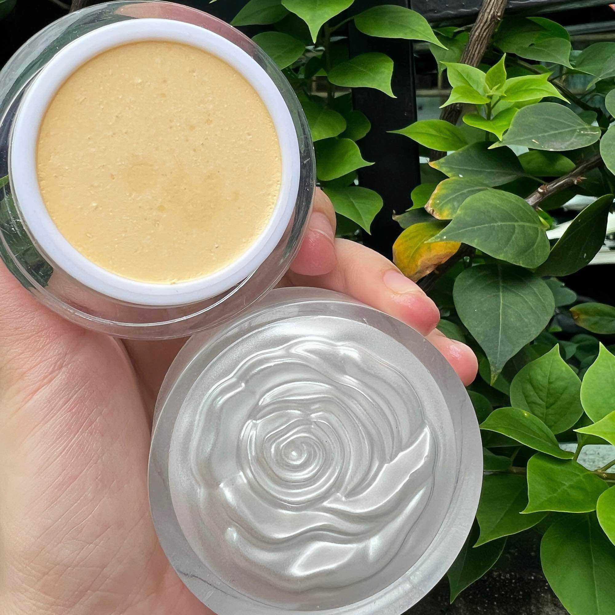 Kem sâm nhung tươi collagen mờ nám, tàn nhang, đồi mồi, căng bóng se khít lỗ chân lông handmade