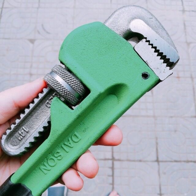Kìm nước, mỏ lết nước các loại