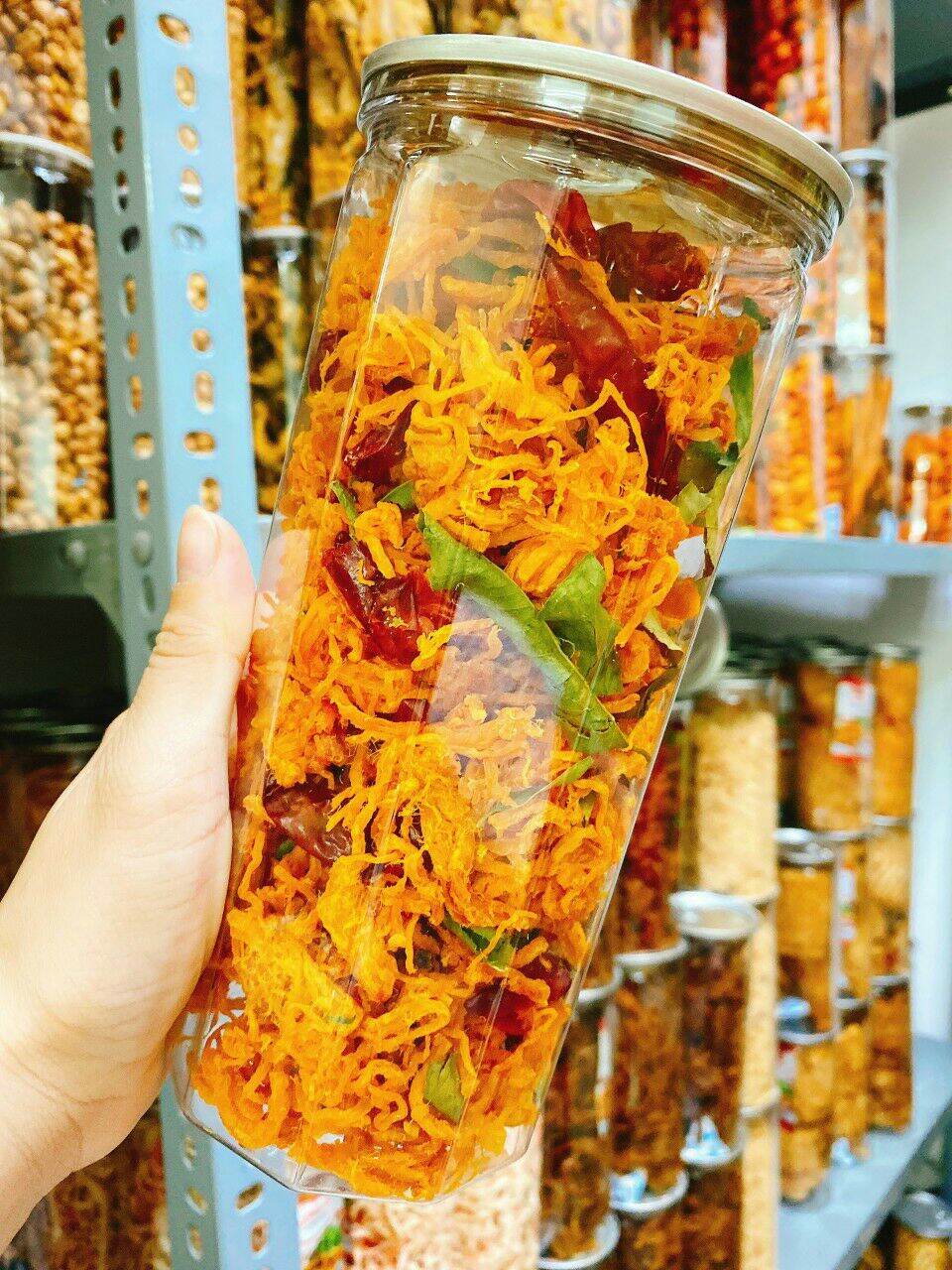 [HCM]Khô gà lá chanh hủ 300g