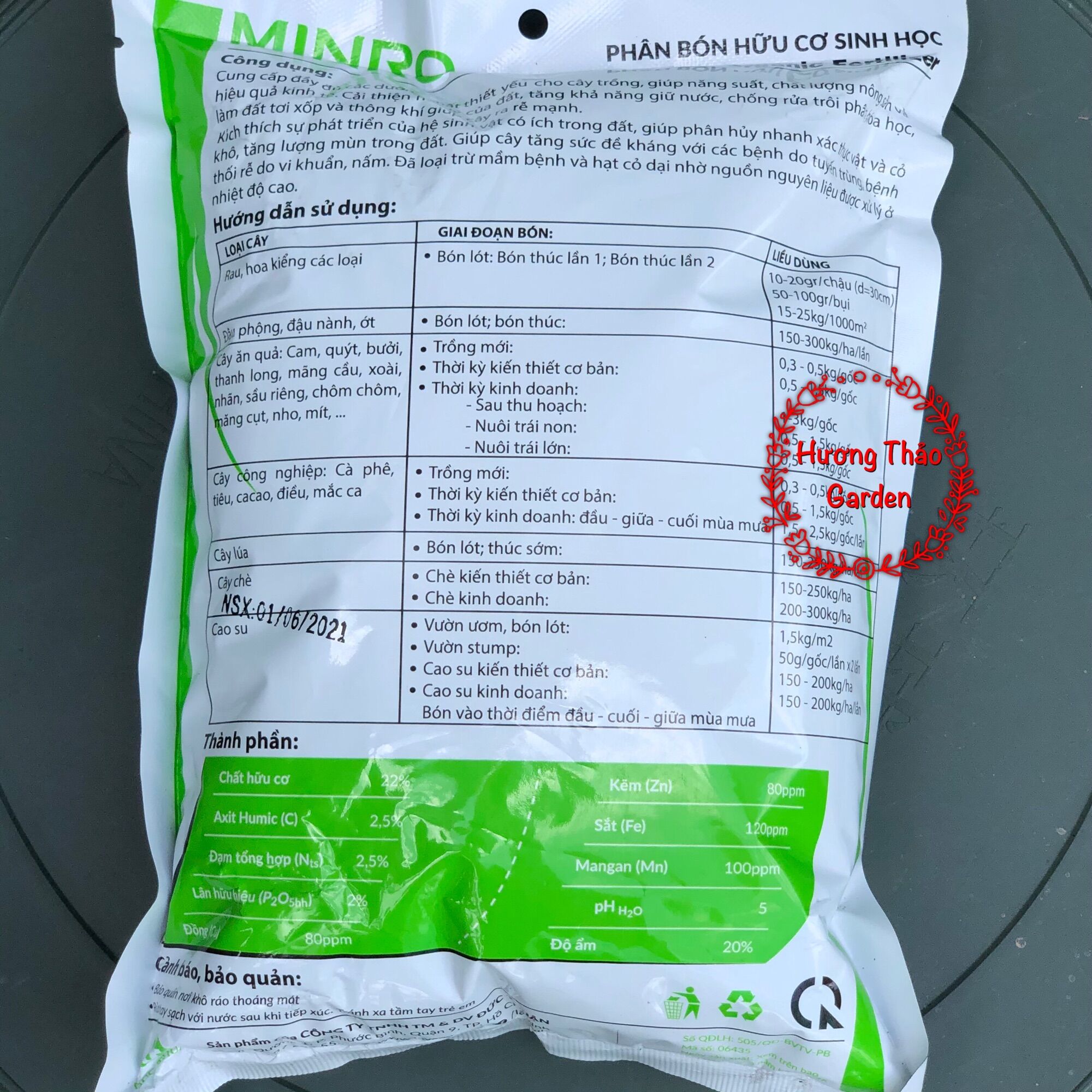 Phân Bón Hữu Cơ Sinh Học Minro túi 700gr