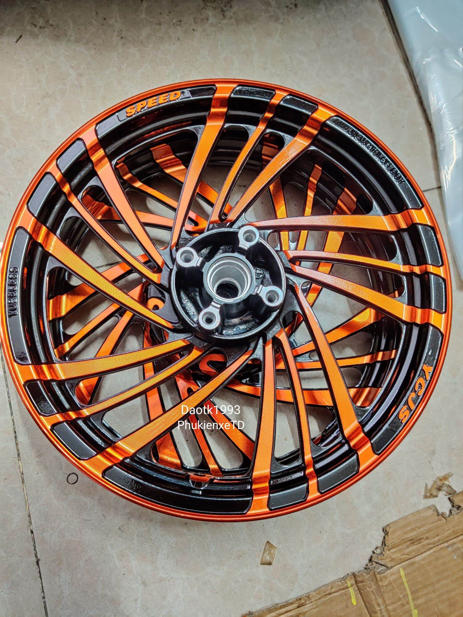 Mâm vành đúc Lốc xoáy lắp Vision Airblade