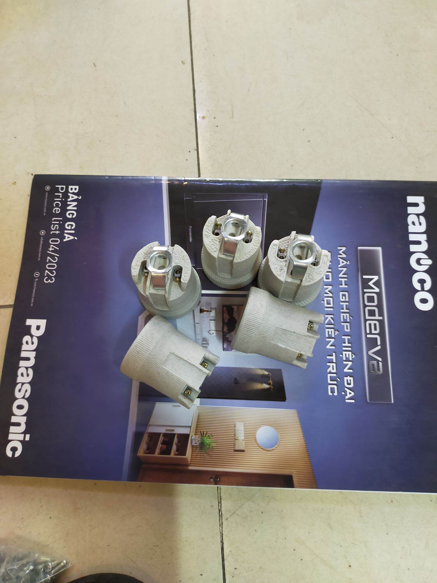 Combo 5 đui sứ e27