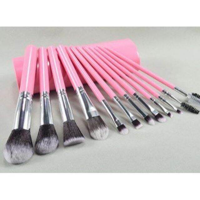 Bộ cọ trang điểm 12 cây có lon đựng