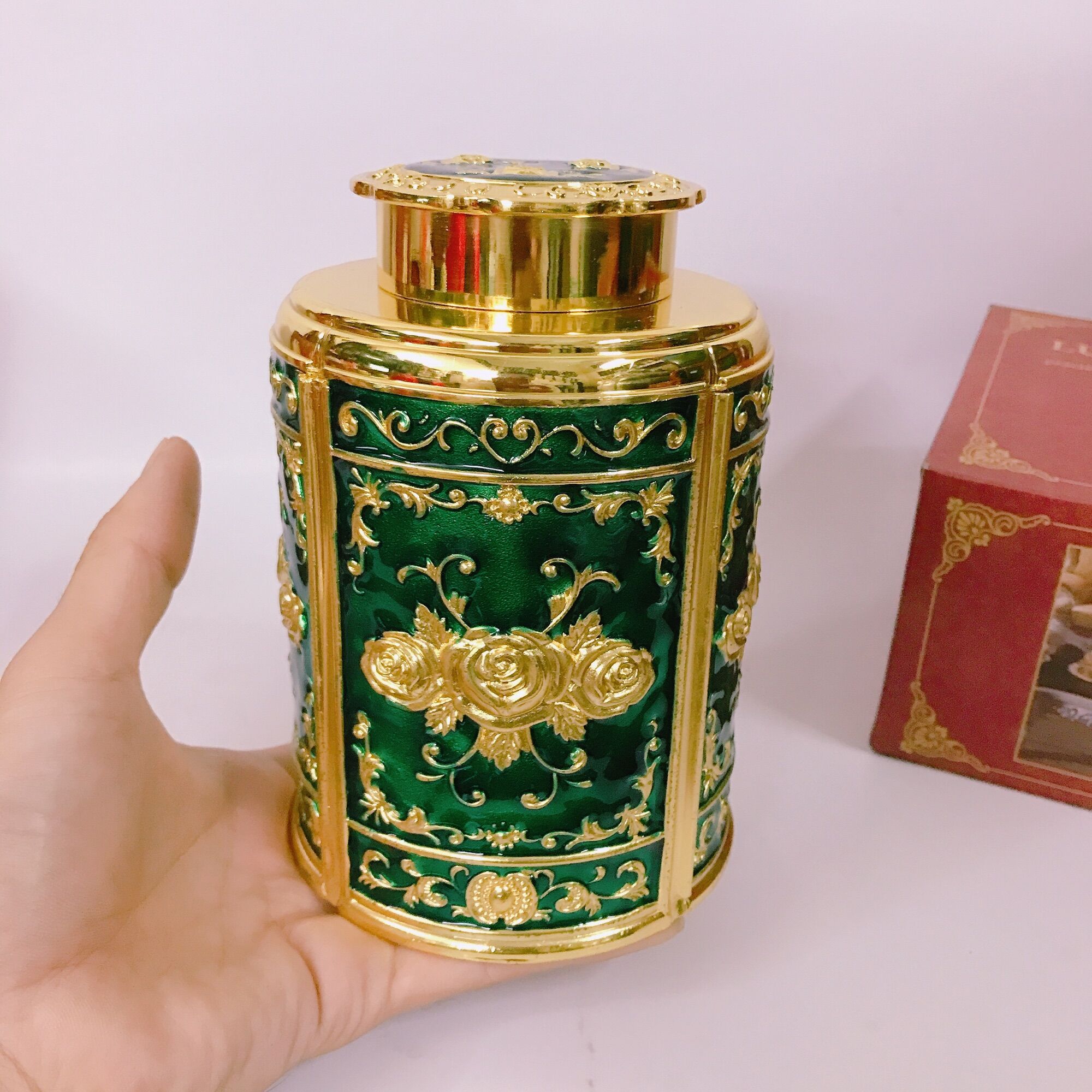 Hộp đựng trà phong cách hoàng gia