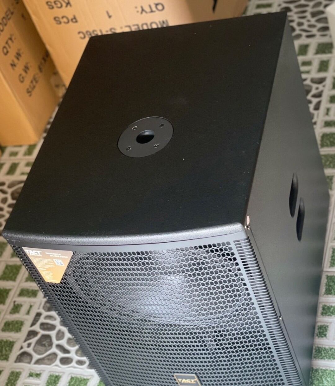 Loa sub tact 40 1056 pro