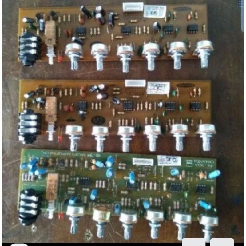 Mạch mic 4ic tháo máy được thay mới 6 chiếc áp, giá trên là giá 1 mạch.