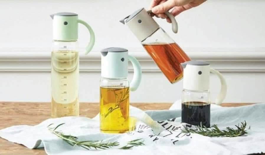 Bình Đựng Dầu Nắp Mở Tự Động LocknLock 300ml LLG706 (hàng chính hãng)