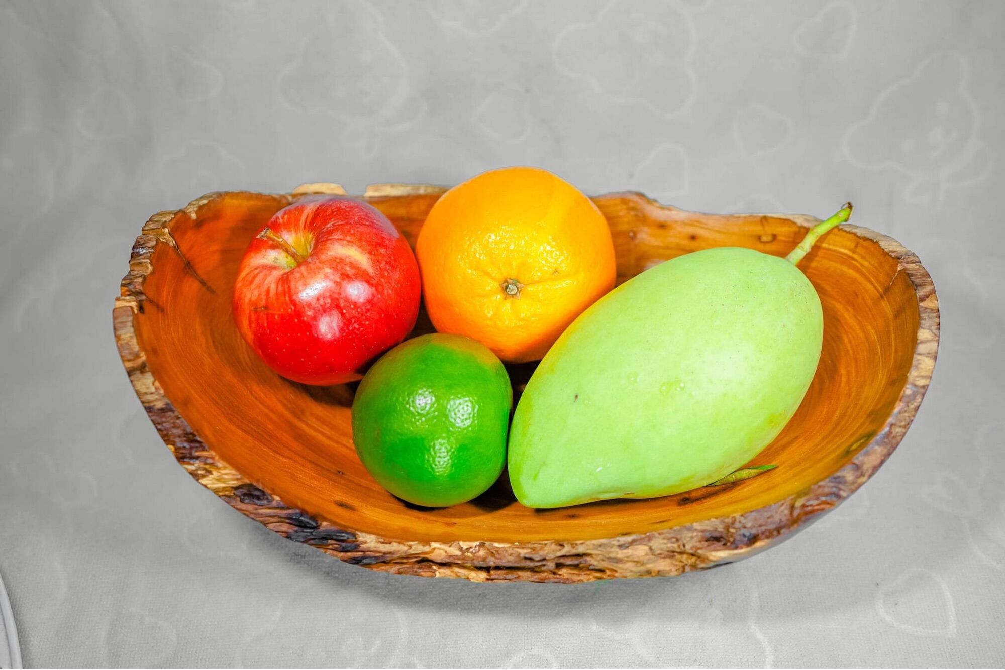 Khay trái cây gỗ lũa Bình Linh