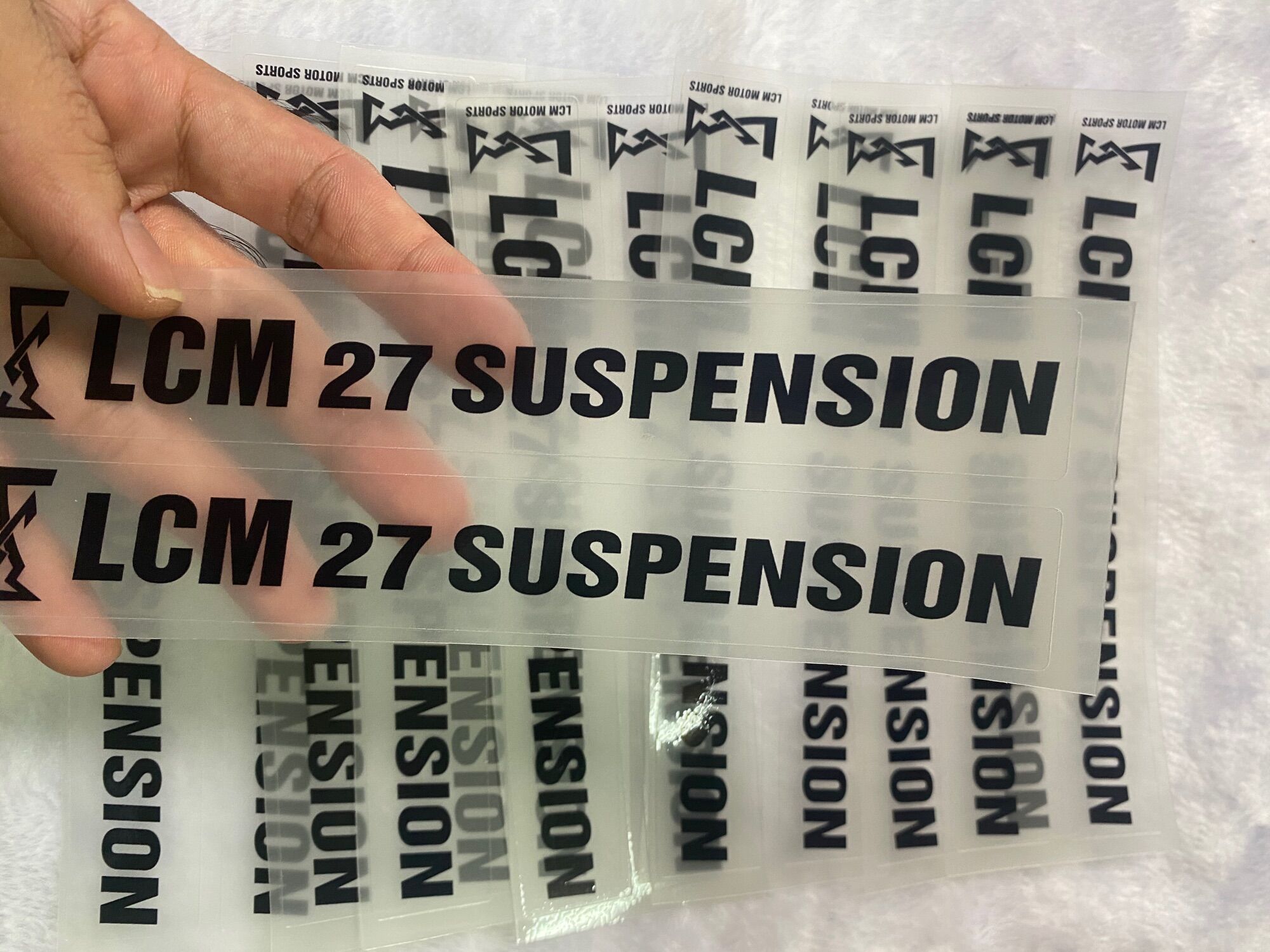 Cặp tem LCM 27 suspension decal siêu trong