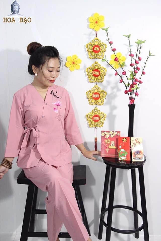 Nhật vẽ kate - đồ lam đi chùa