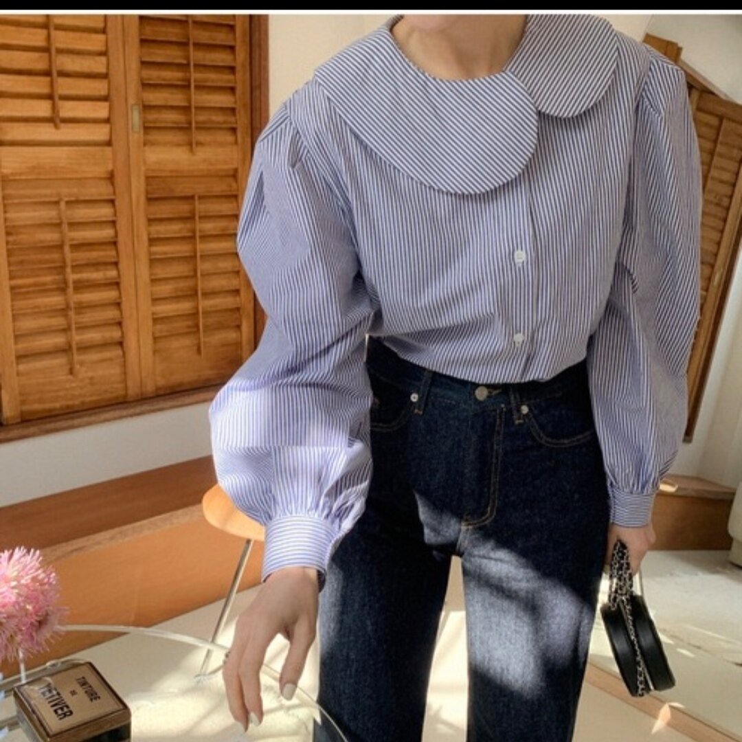 áo sơ mi cổ sen lệch phong cách hàn quốc