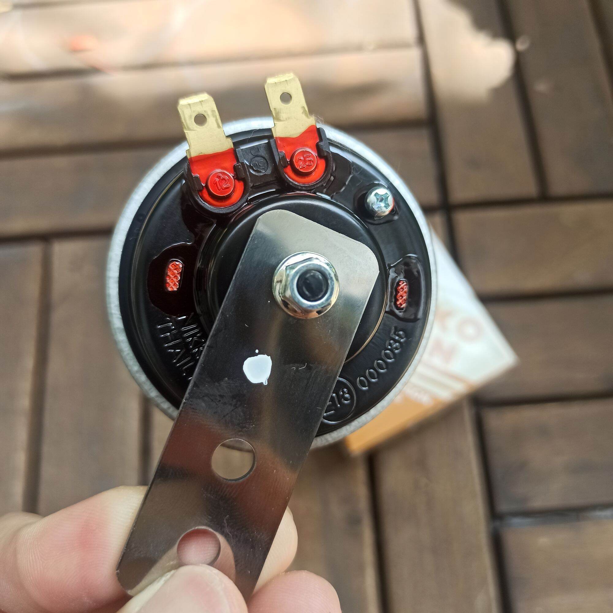 Kèn ,còi xe máy hiệu Mitkam Makon (Nikko horn) 12v