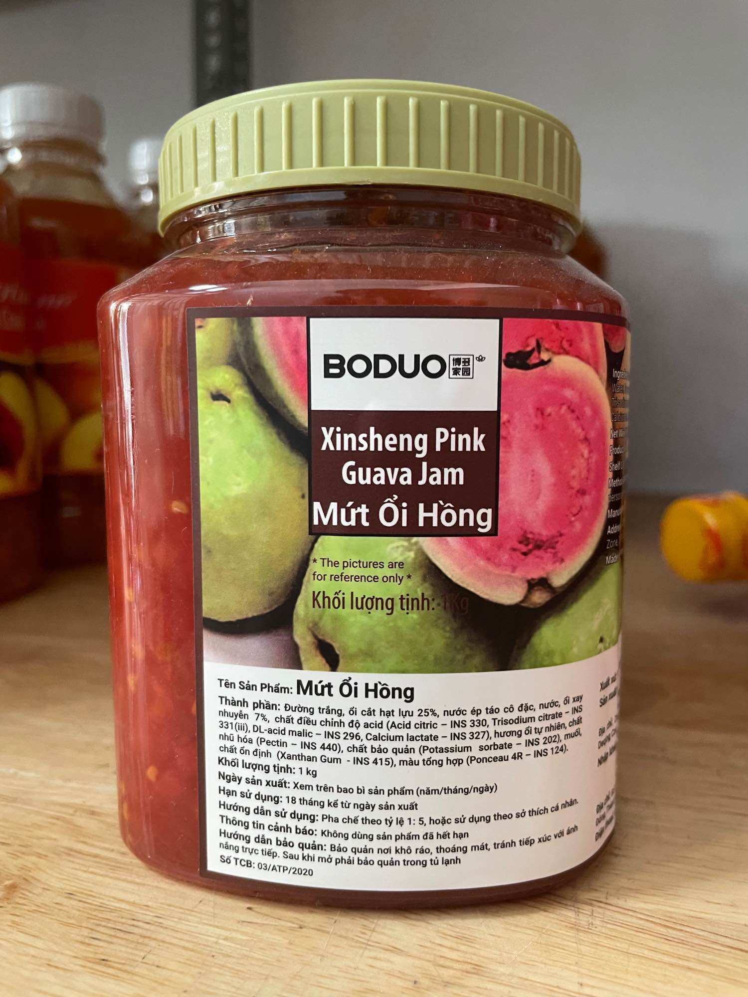 Mứt ổi hồng Boduo hộp 1kg